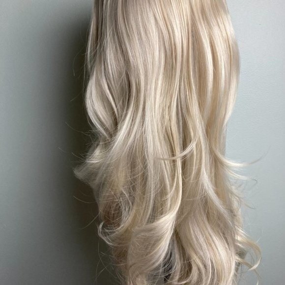 Blonde Lace Front Wig - Picture 1 of 10